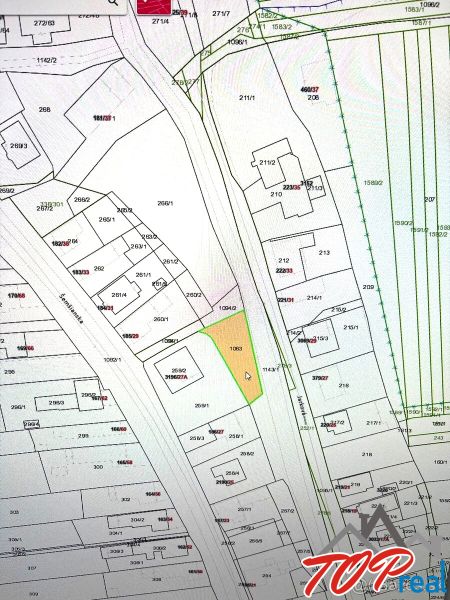 Mapa pozemků určených k bydlení na Jarkově ulici, Košice - městská část Šaca.