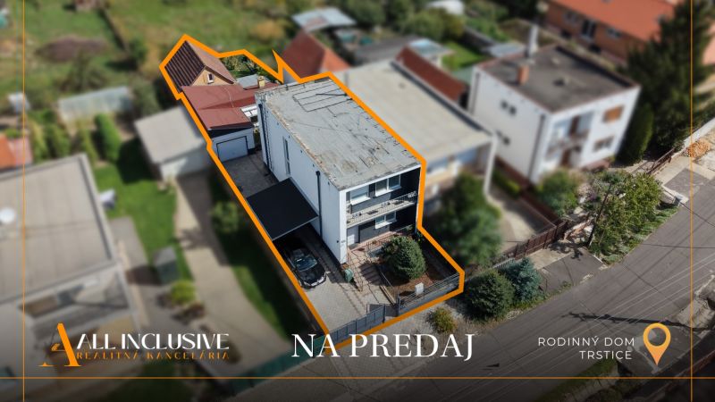 Rodinný dům v Trsticích s vyznačeným pozemkem a okolní zástavbou.